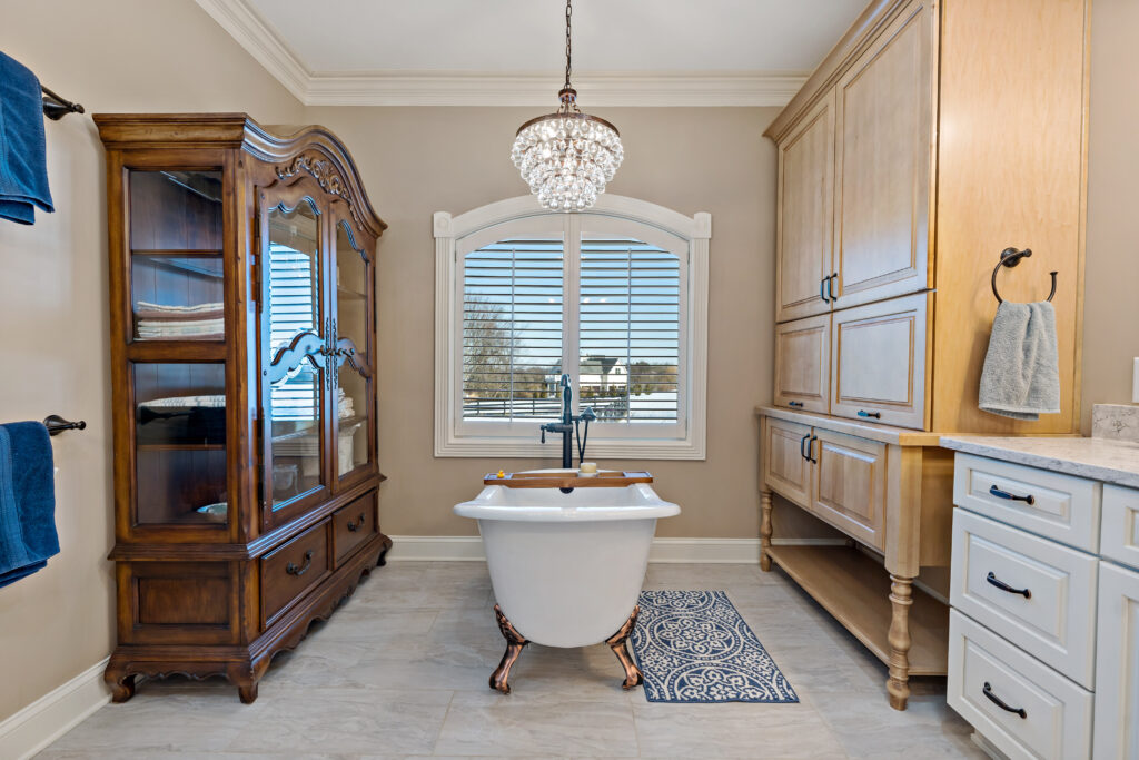 freestanding bathtub